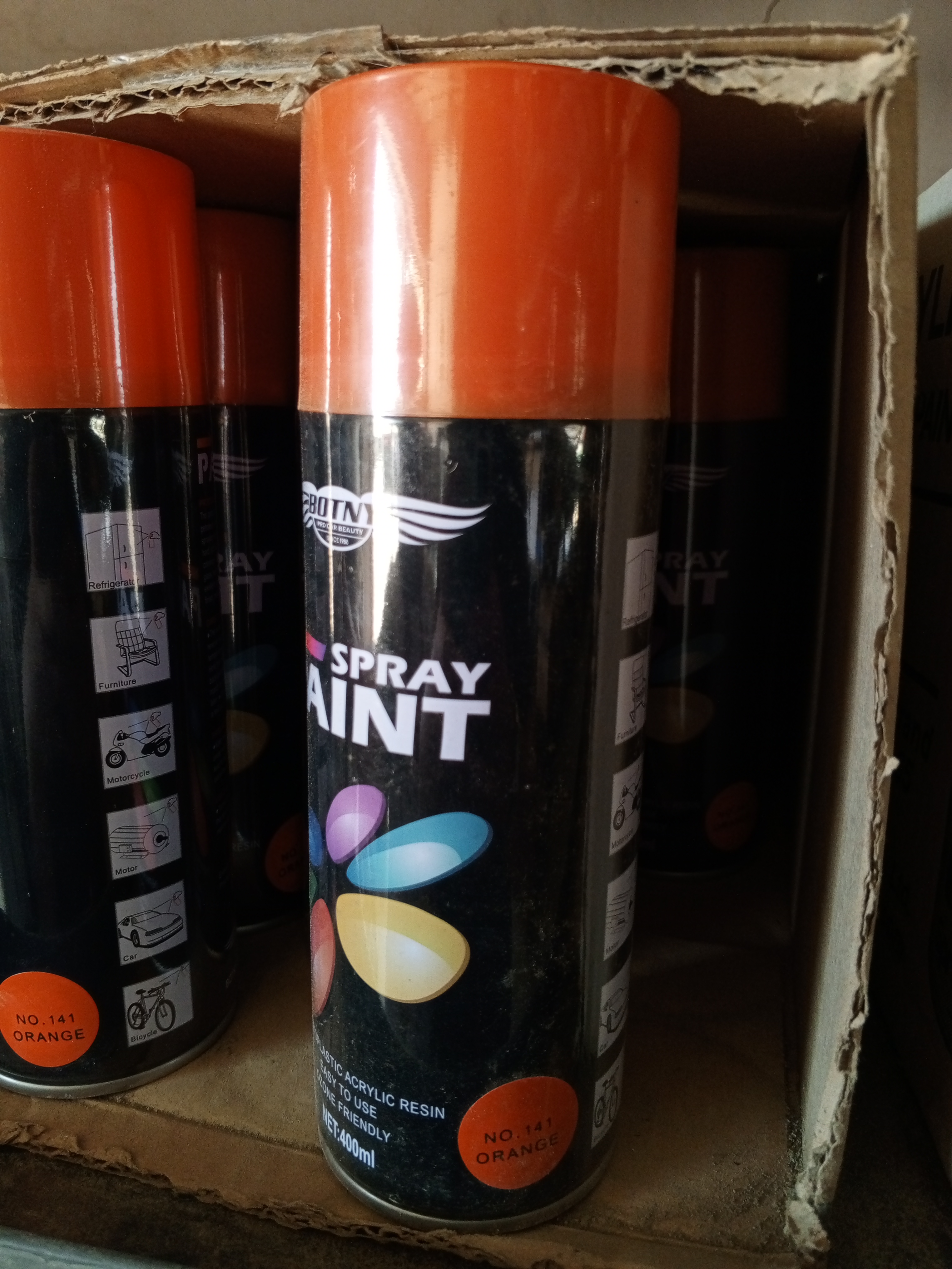 Uren's Product Image
