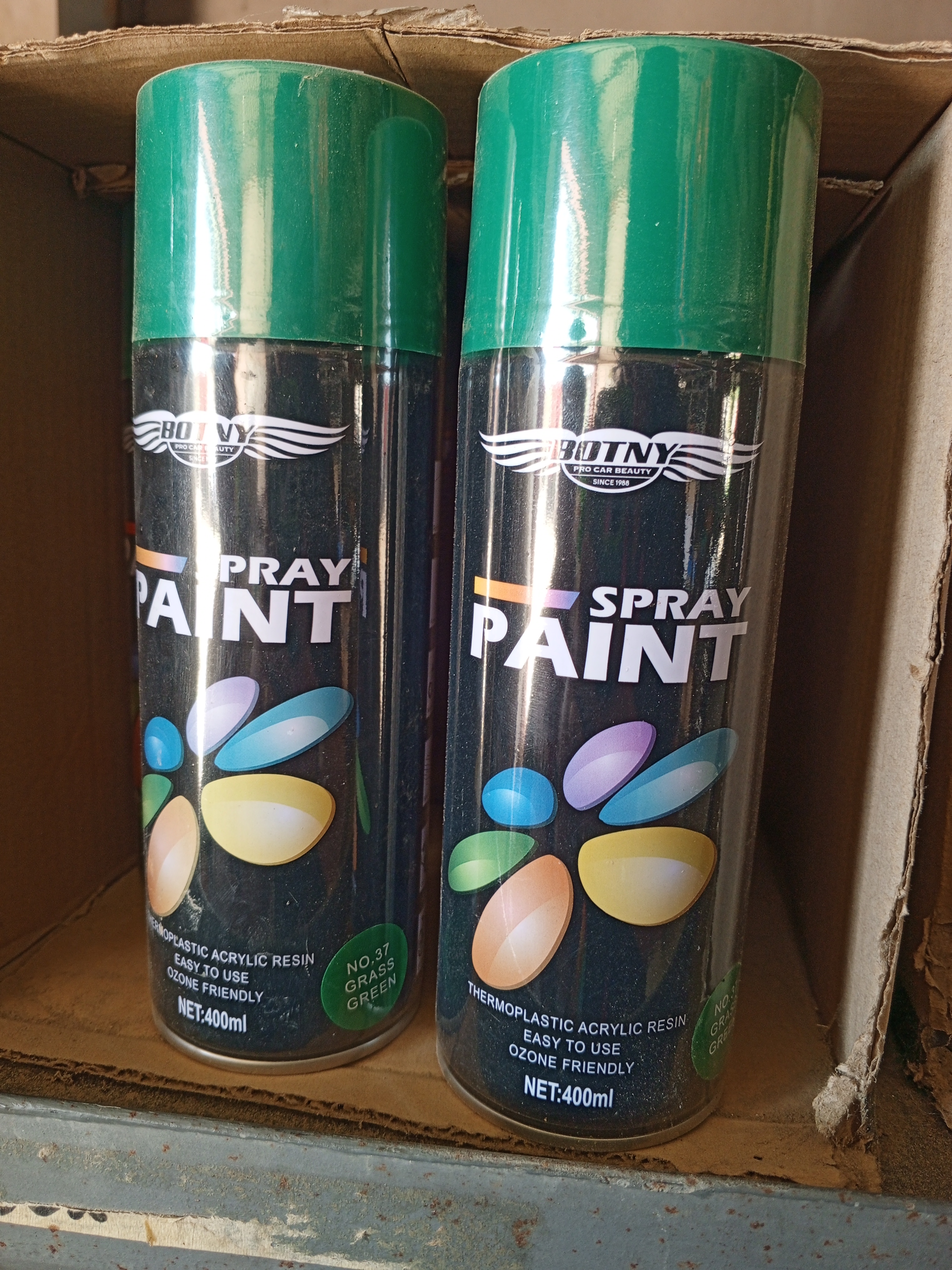 Uren's Product Image
